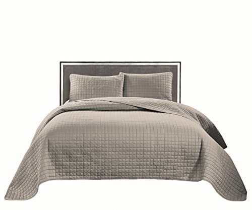 Williom Town Prewashed 3 PC Solid Color Quilted Pattern Coverlet Quilt Set, Khaki, King