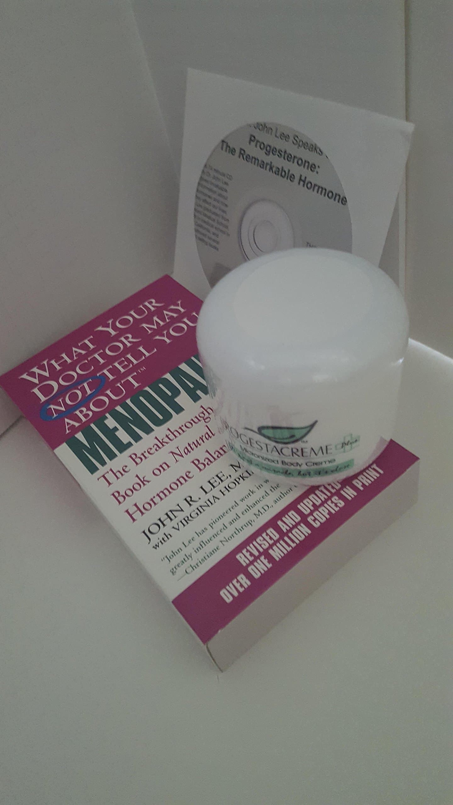 Progestacreme Plus Menopause Starter Kit Bundle. Includes Menopause Book and CD by Dr. John Lee with 1 jar of Progestacreme Plus.