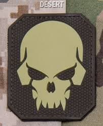 PVC Pirate Skull Morale Patch Large Desert