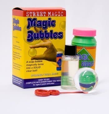 Magic Bubbles - Street by Street Magic