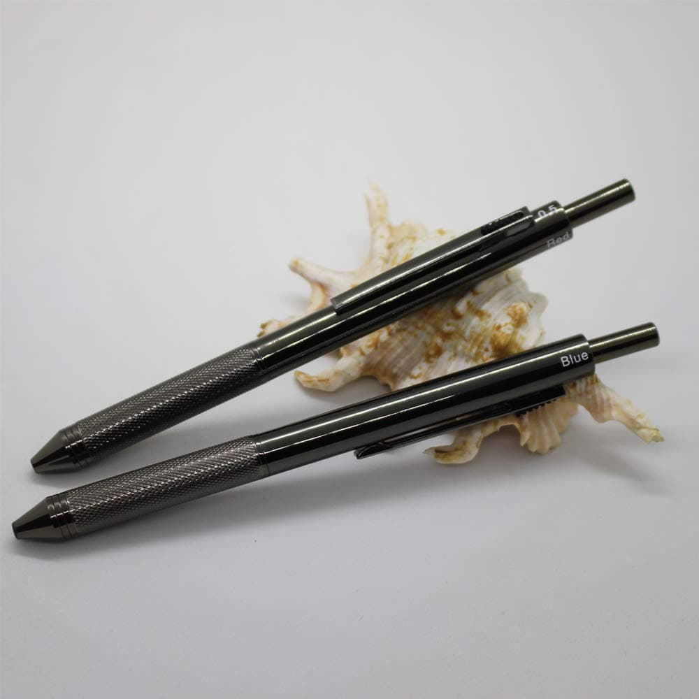 JASON YUEN 2PCS PACK 4 in 1 Multi-Function Pen 4 Colors Pen with 0.5mm Mechanical Pencil and Black/Red/Blue Ballpoint Pen in Gift Package (2PCS PACK, Gun black)