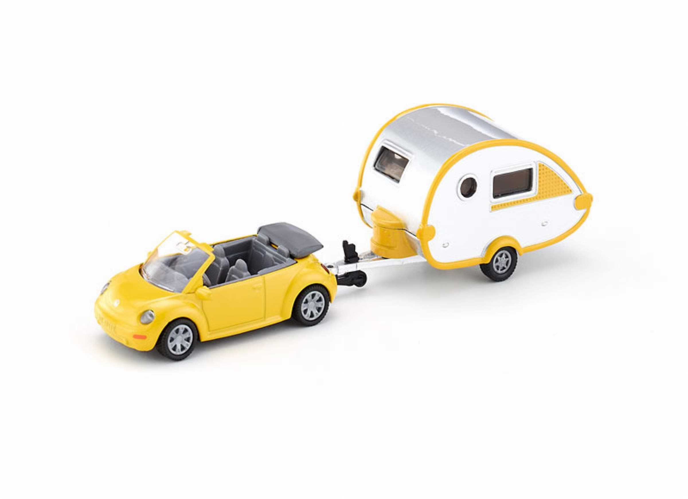 Car with caravan