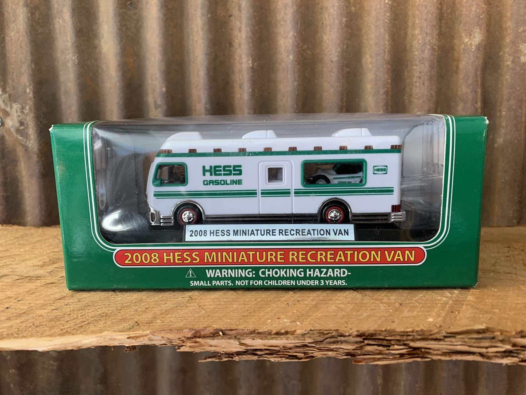 Hess2008 Miniature Recreation Van