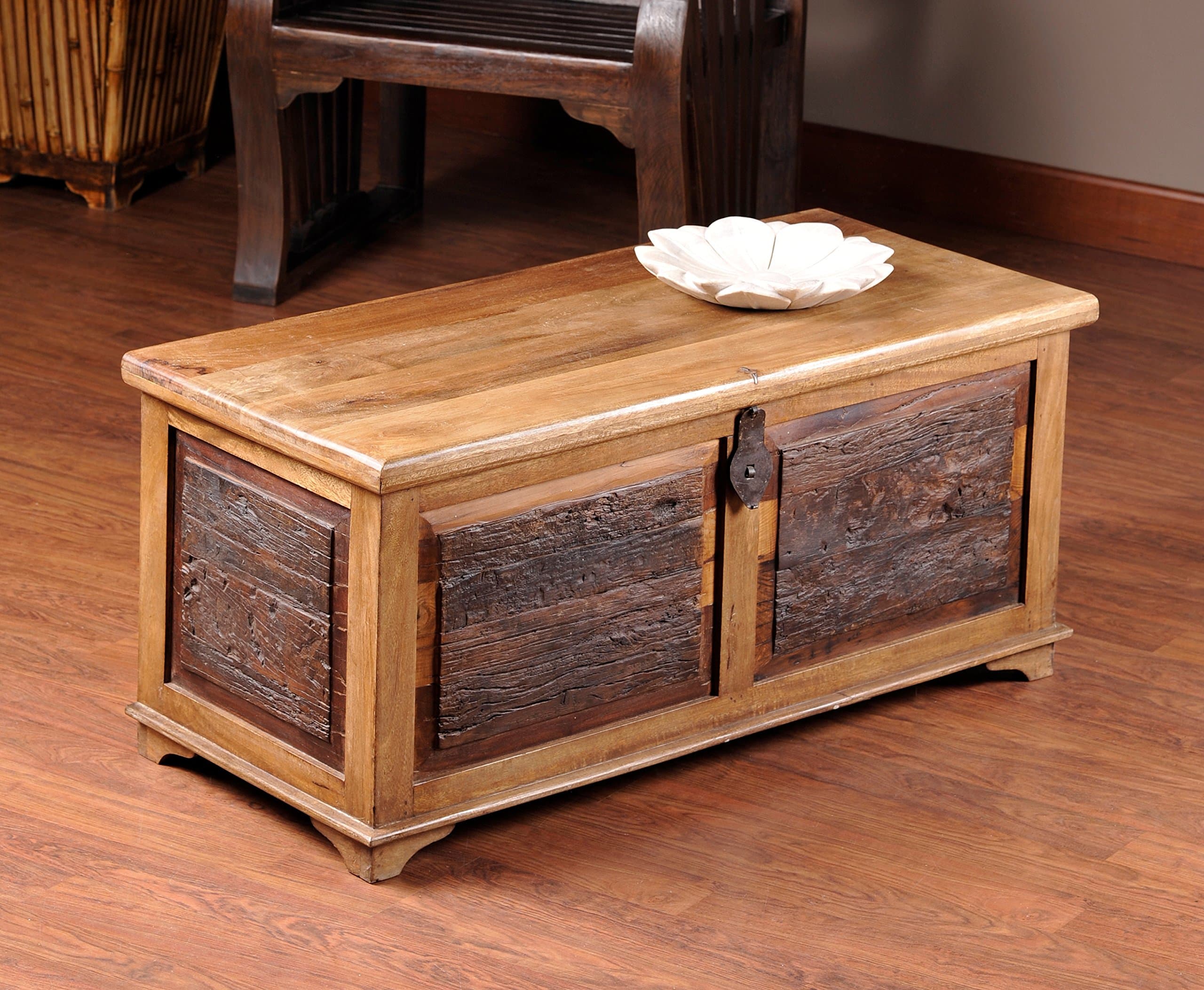 Kerala Blanket Box