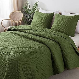 Olive Green King Size Quilt Bedding Sets with Pillow Shams, Boho Dark Deep Sage Lightweight Bedspread Coverlet, Quilted Blanket Thin Comforter Bed Cover for All Season, 3 Pieces, 104x90 inchesOEKO-TEX STANDARD 100