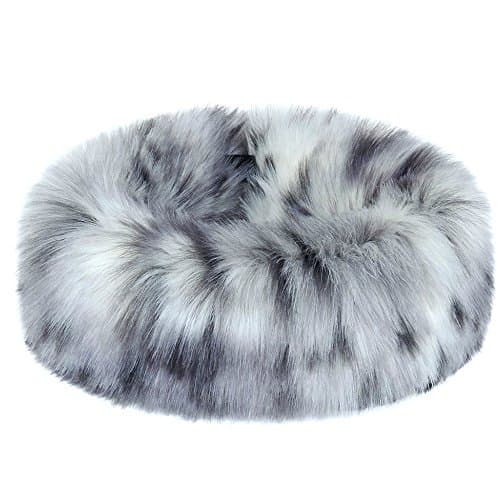 Helen Moore Huff Artic Leopard