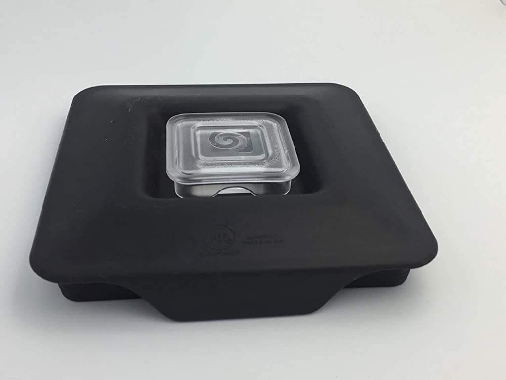 Commercial Latch Lid